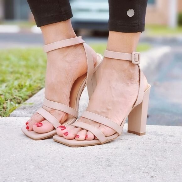 Womens Triple Straps Chunky Heels‎ Sandals Nude Color - Picture 4 of 7